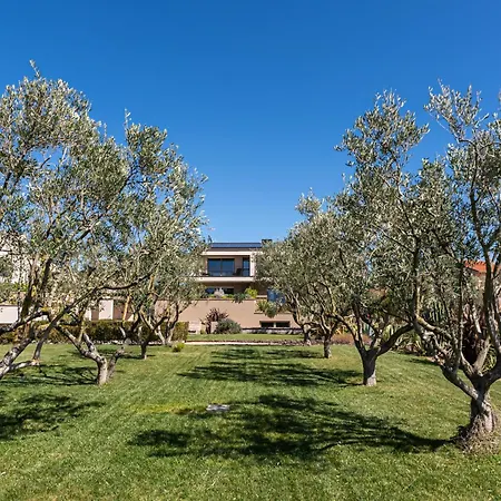 Rural Relax 4*